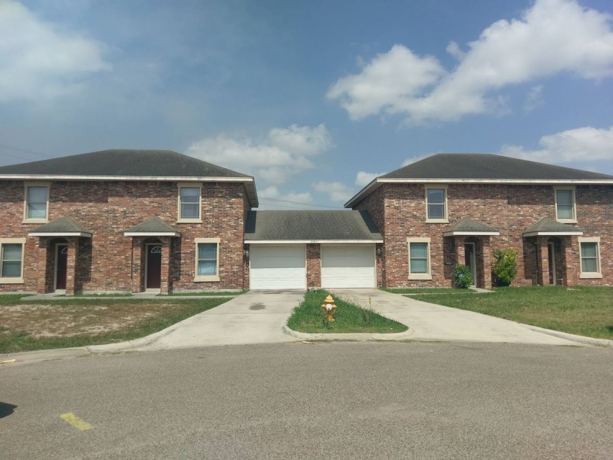 Townhouse for rent at 22937 Monte Alto Court, Harlingen, TX 78550