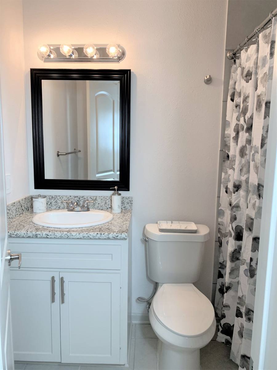 Apartment for rent at 2329 Broadway, Beaumont, TX 77702