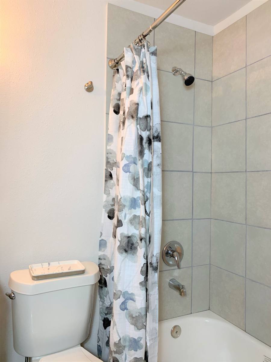 Apartment for rent at 2329 Broadway, Beaumont, TX 77702