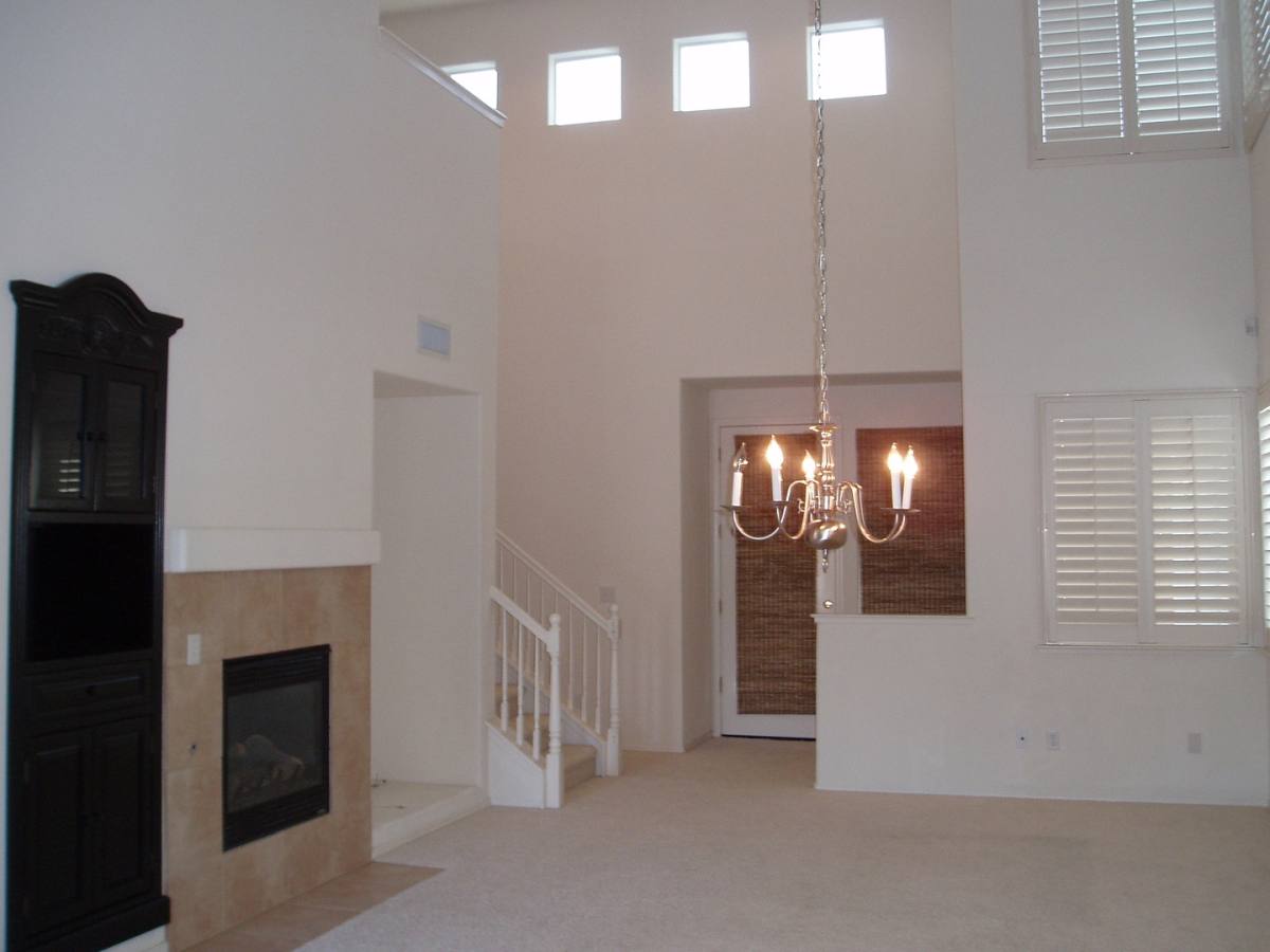 House for rent at 626 W Lisbon Lane, Clovis, CA 93619
