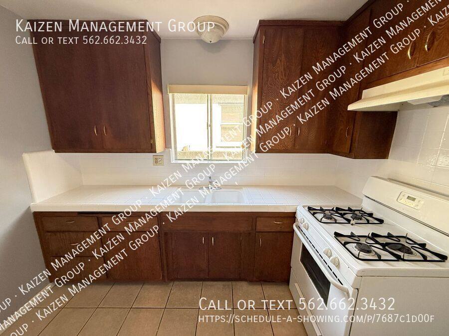 Apartment for rent at 11893 Truro Ave #5, Hawthorne, CA 90250