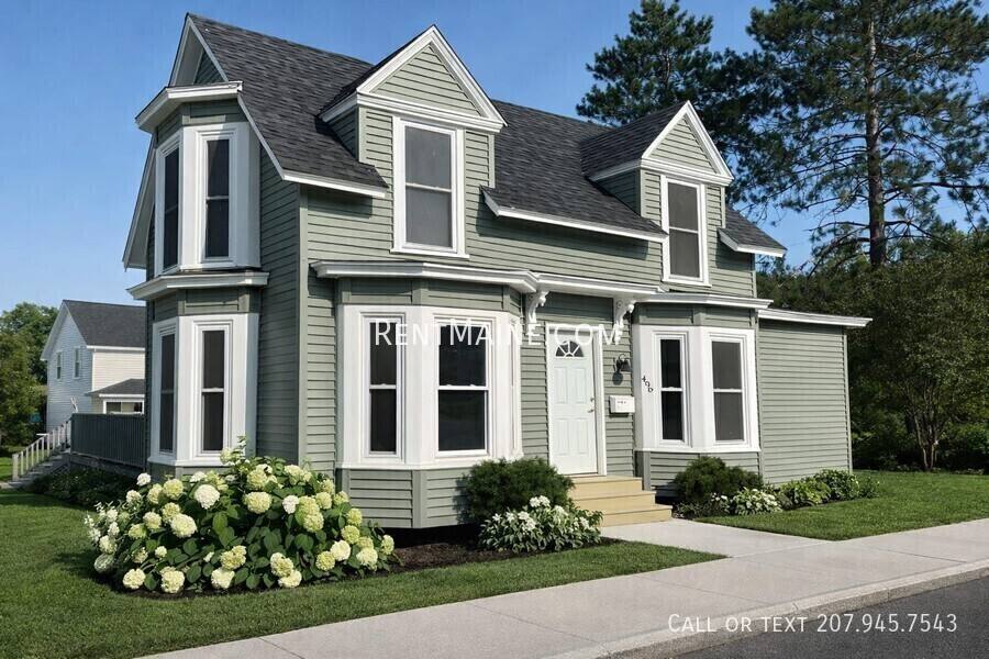 Apartment for rent at 496 Main St #2, Old Town, ME 04468