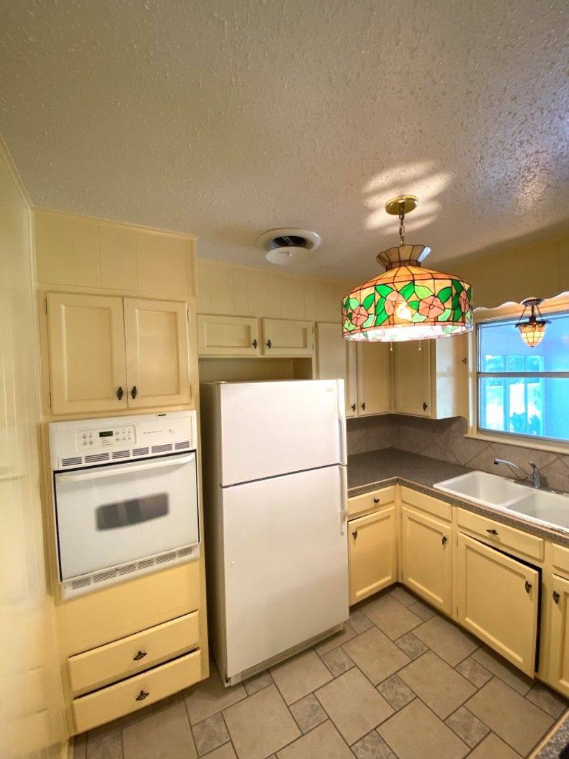 House for rent at 1512 S Ws Young Dr, Killeen, TX 76543