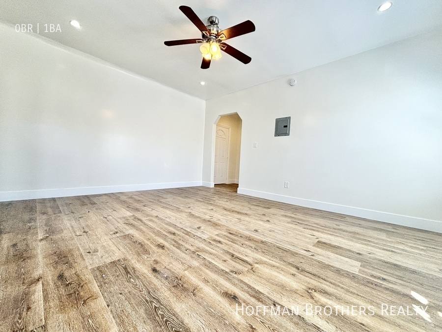 Apartment for rent at 1234 N Berendo St #6, Los Angeles, CA 90029