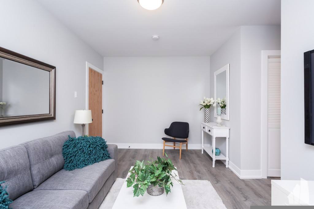 Apartment for rent at 4295 W Belden Ave, Chicago, IL 60614