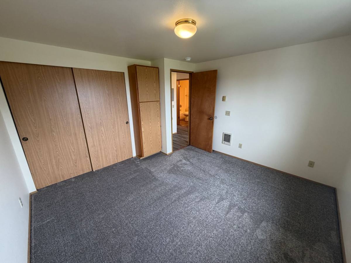 Apartment for rent at 1104 29th St, Anacortes, WA 98221