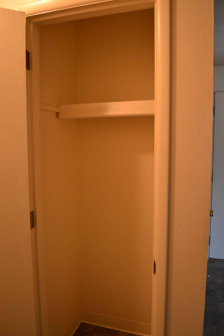 Apartment for rent at 160-190 King St S, Salem, OR 97302