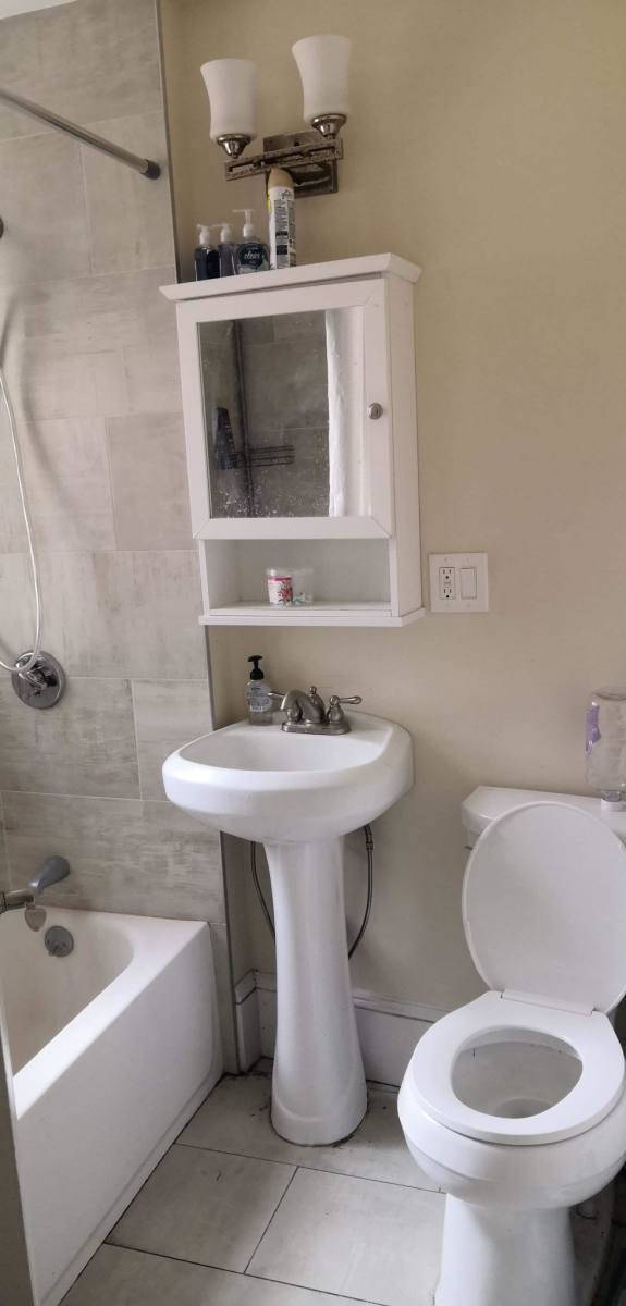 Apartment for rent at 895 Huntington Ave #4, Boston, MA 02115