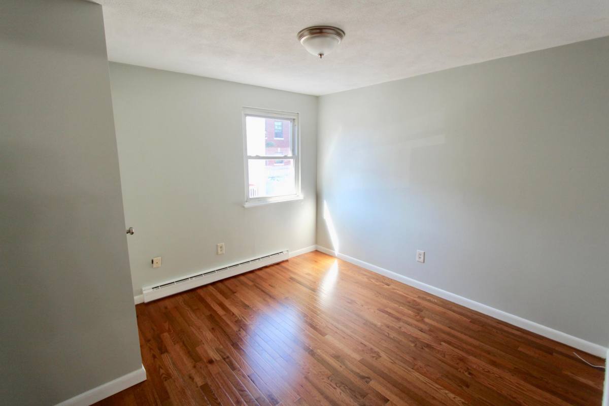 Apartment for rent at 627 Beach St #2R, Revere, MA 02151