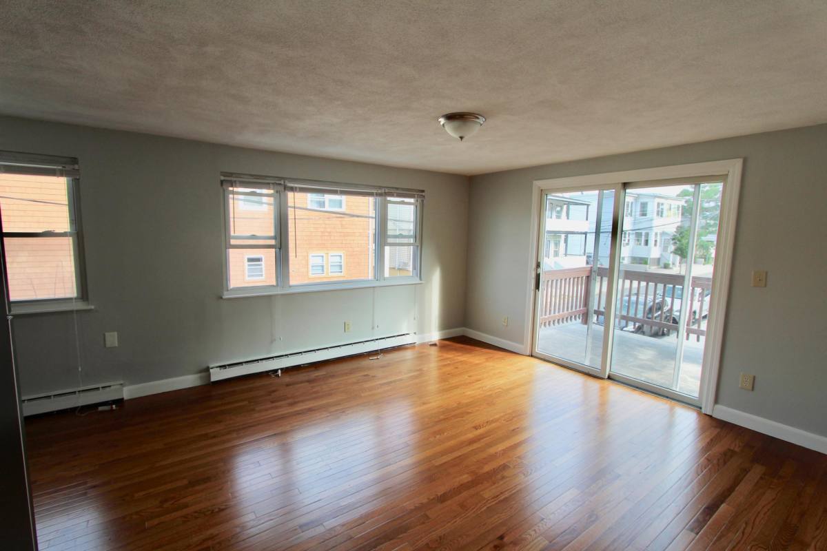 Apartment for rent at 627 Beach St #2R, Revere, MA 02151