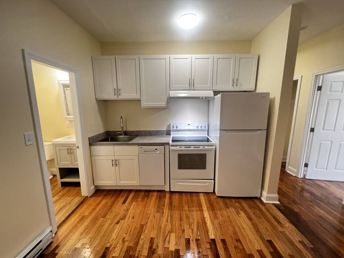 Apartment for rent at 892 Huntington Ave #5, Boston, MA 02115