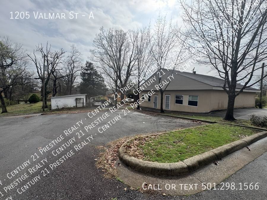Apartment for rent at 1205 Valmar St #A, Little Rock, AR 72204