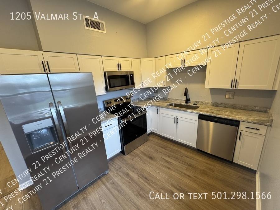 Apartment for rent at 1205 Valmar St #A, Little Rock, AR 72204