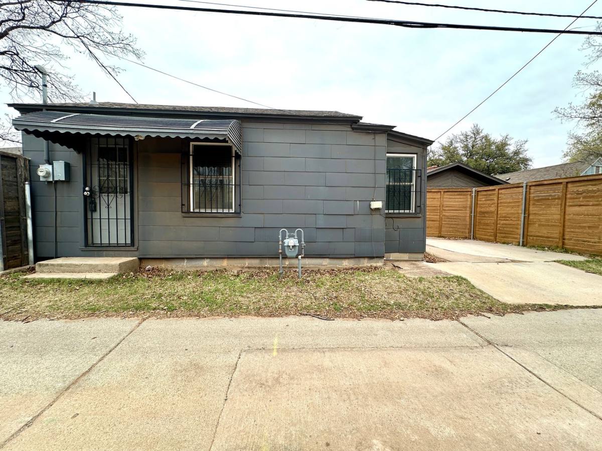 Apartment for rent at 3309 22nd St, Lubbock, TX 79410