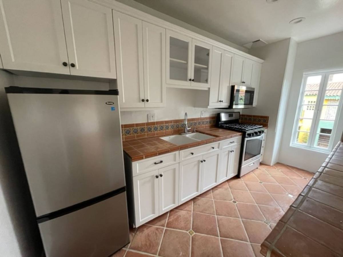 Apartment for rent at 1855 N Kingsley Dr, Los Angeles, CA 90027