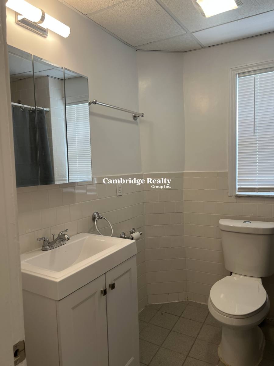 Apartment for rent at 35 Cameron Ave #2, Somerville, MA 02144