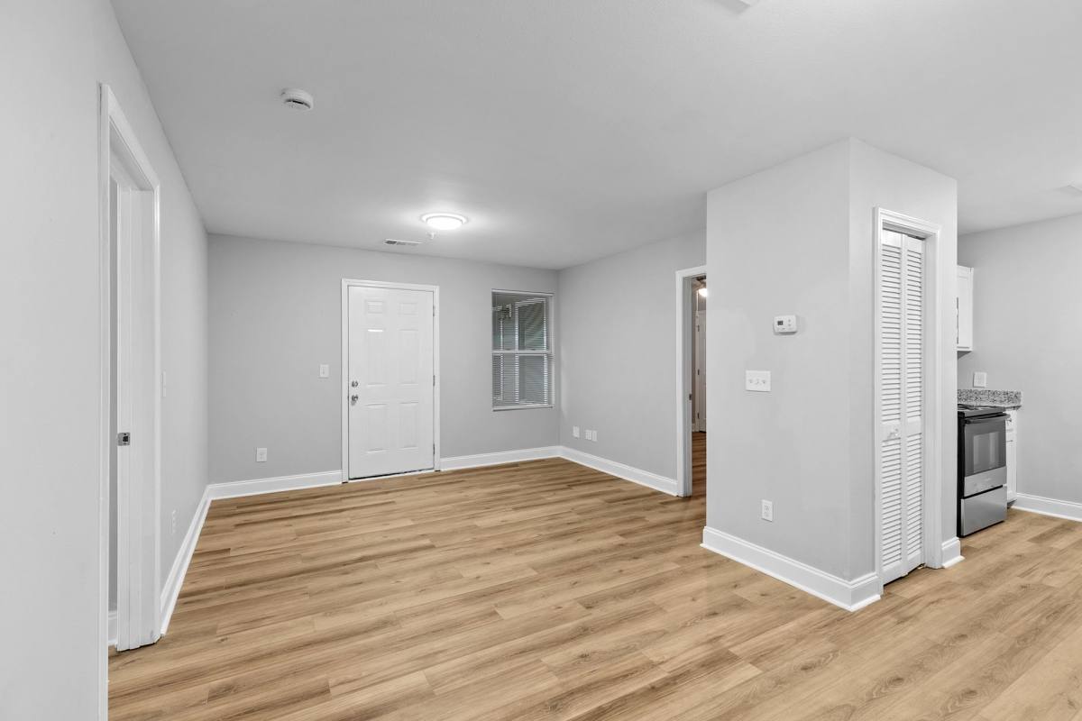 Apartment for rent at 296 Oak St W, Alexander City, AL 35010