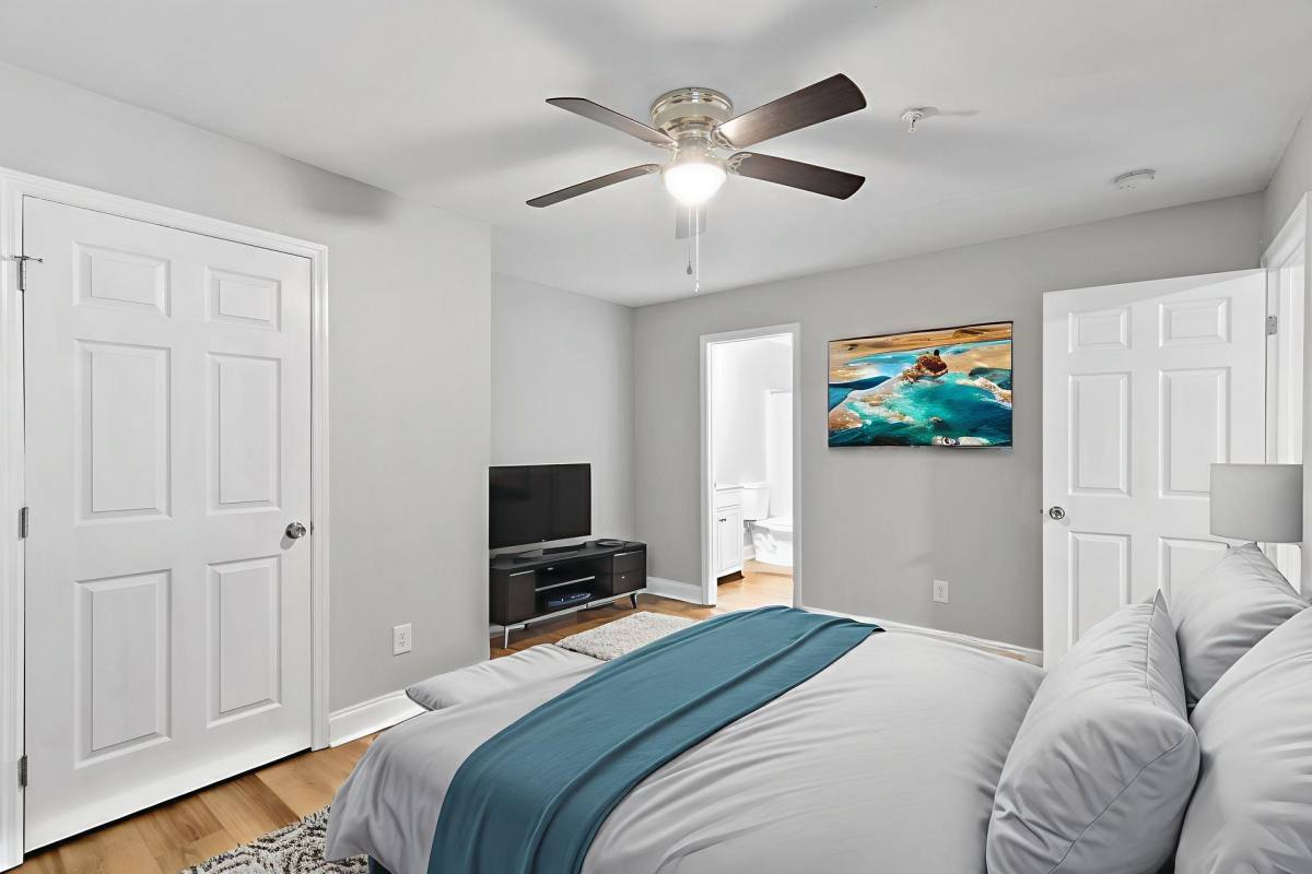 Apartment for rent at 296 Oak St W, Alexander City, AL 35010