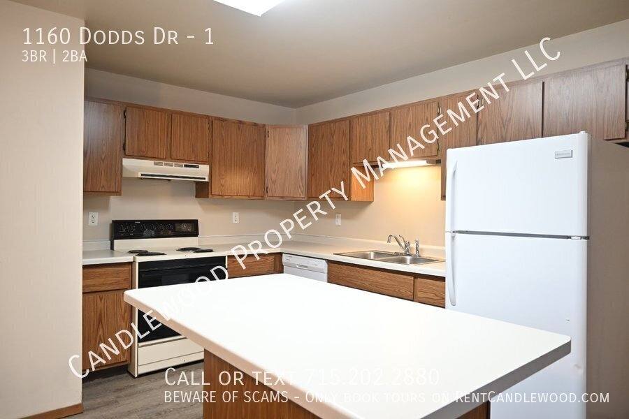Apartment for rent at 1160 Dodds Dr #1, Plover, WI 54467