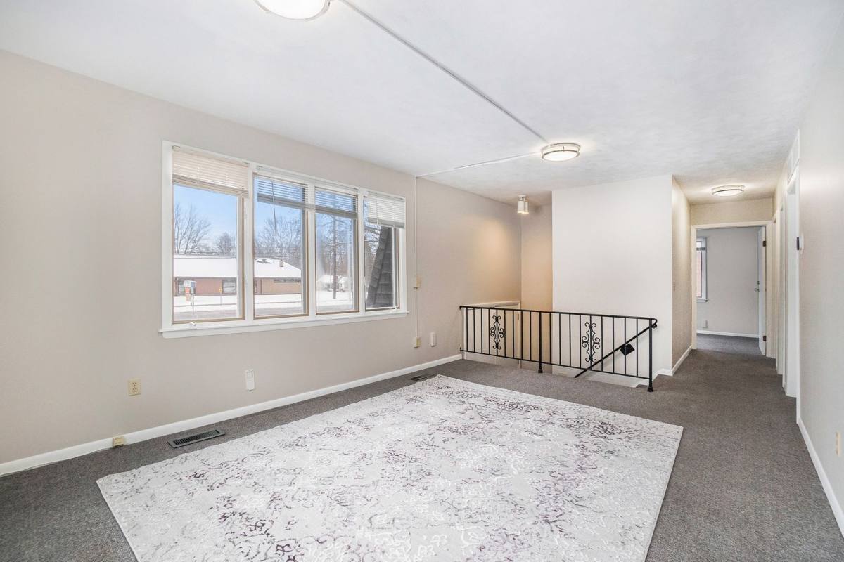 Apartment for rent at 6133 King Highway, Kalamazoo, MI 49048