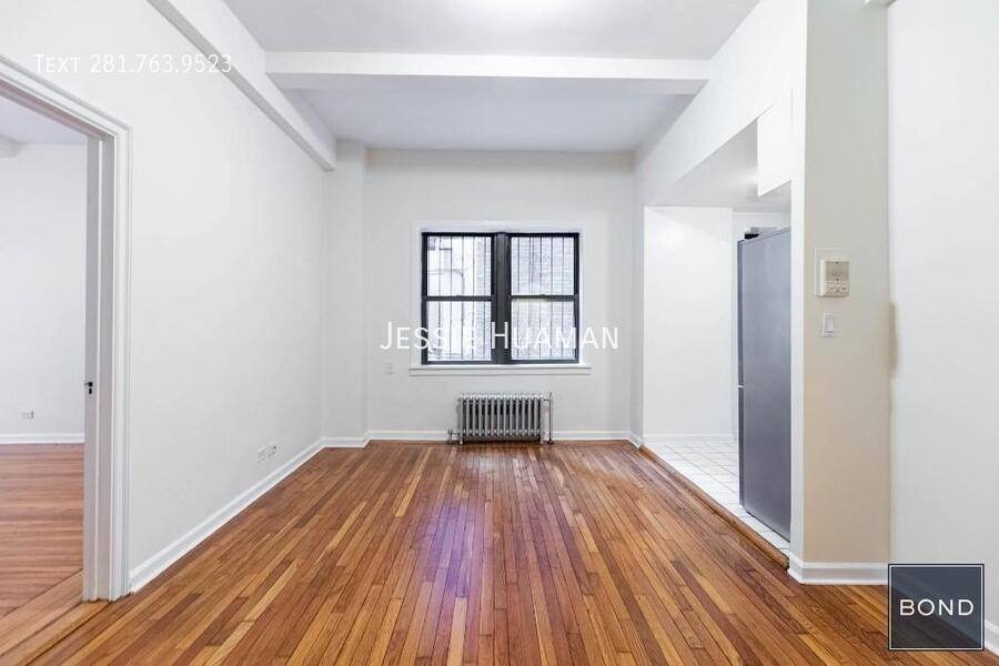 Apartment for rent at 850 Amsterdam Ave #H, New York, NY 10025