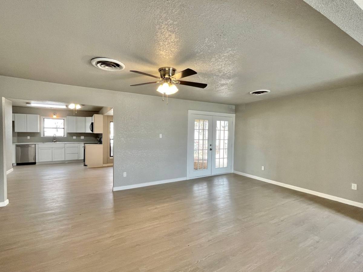 House for rent at 302 Washington St, Killeen, TX 76541