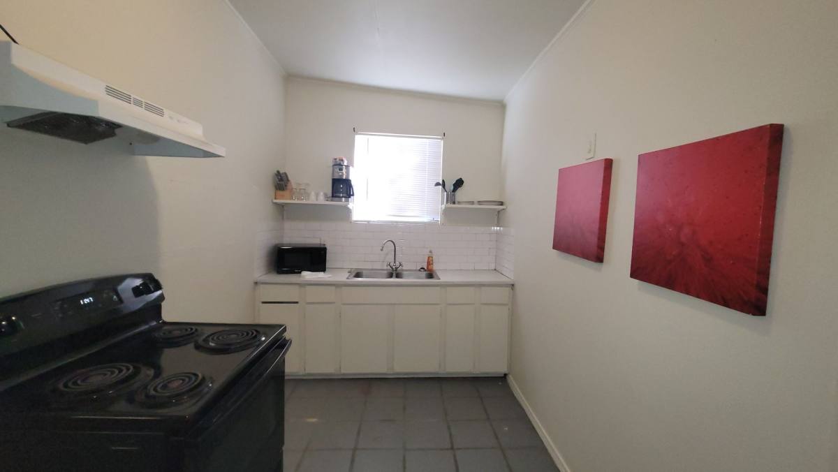 Apartment for rent at 128 Saint Francis Ave, San Antonio, TX 78204
