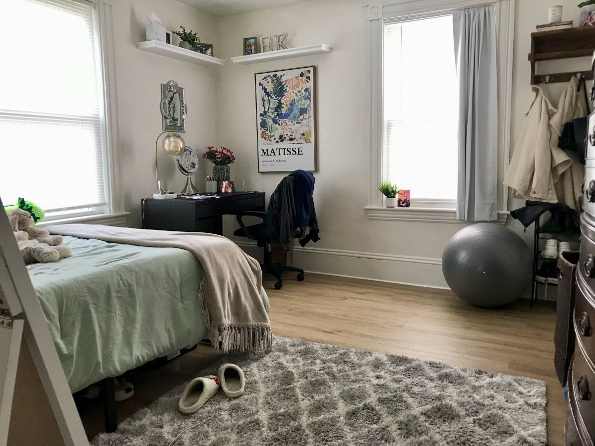 Apartment for rent at 79 Cushing St, Waltham, MA 02453