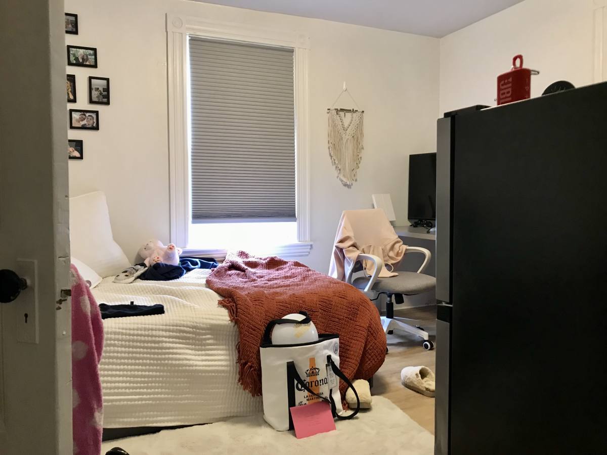 Apartment for rent at 79 Cushing St, Waltham, MA 02453