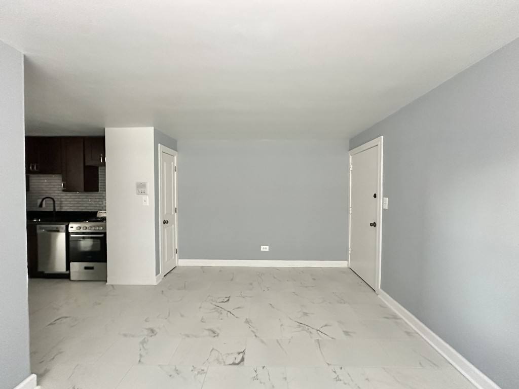 Apartment for rent at 6707 California #PSG, Chicago, IL 60645
