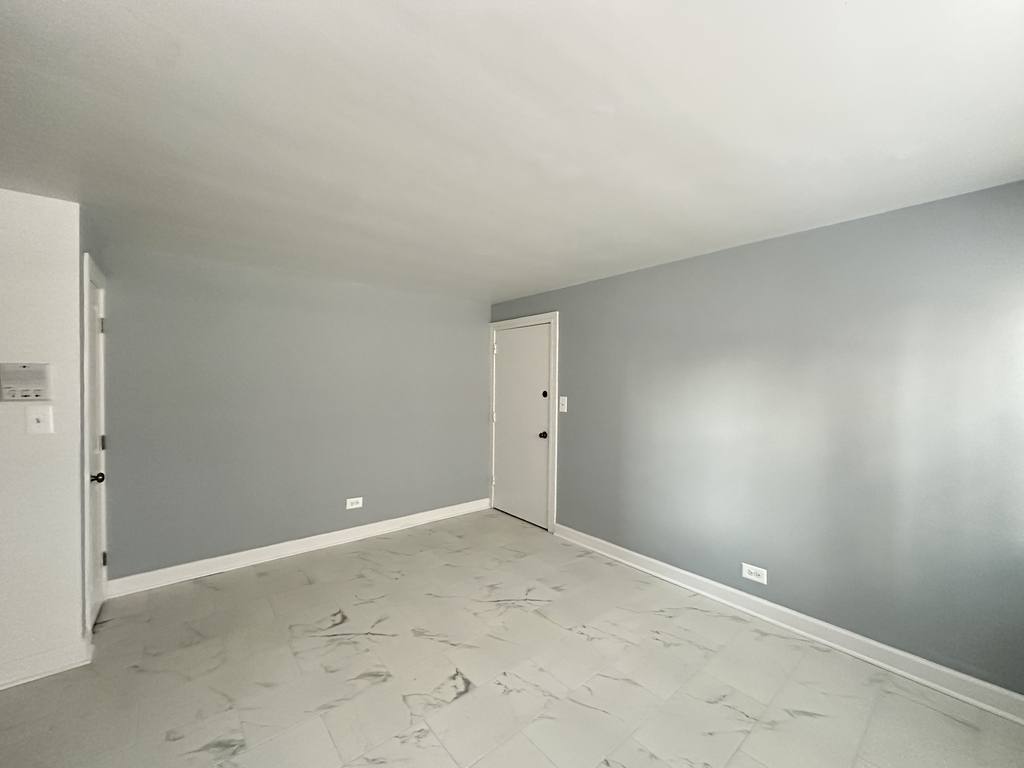 Apartment for rent at 6709 California #DSG, Chicago, IL 60645