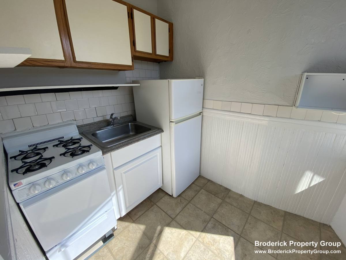 Apartment for rent at 85 Myrtle St #7, Boston, MA 02114