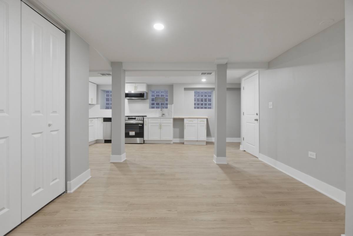 Apartment for rent at 3716 N Racine #G, Chicago, IL 60613