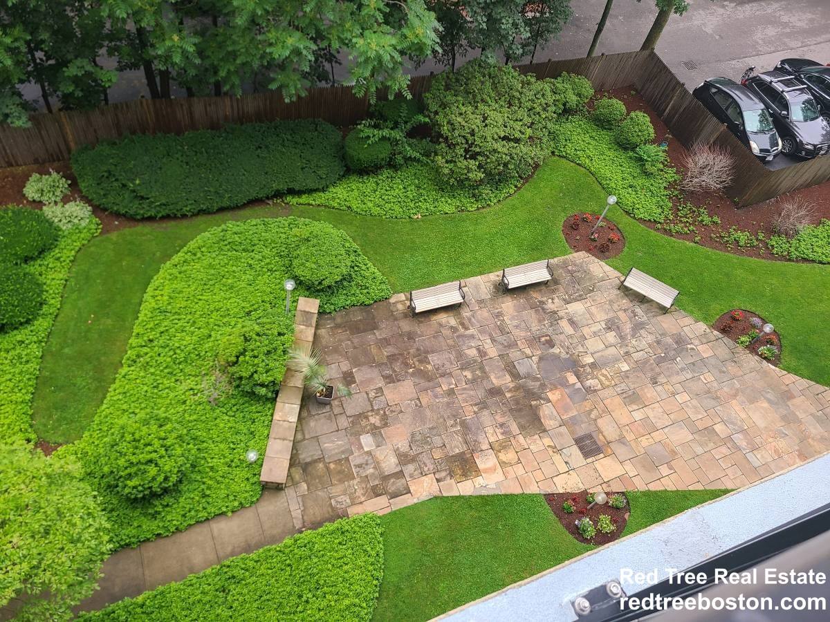 Apartment for rent at 101 Monmouth St #102, Boston, MA 02116