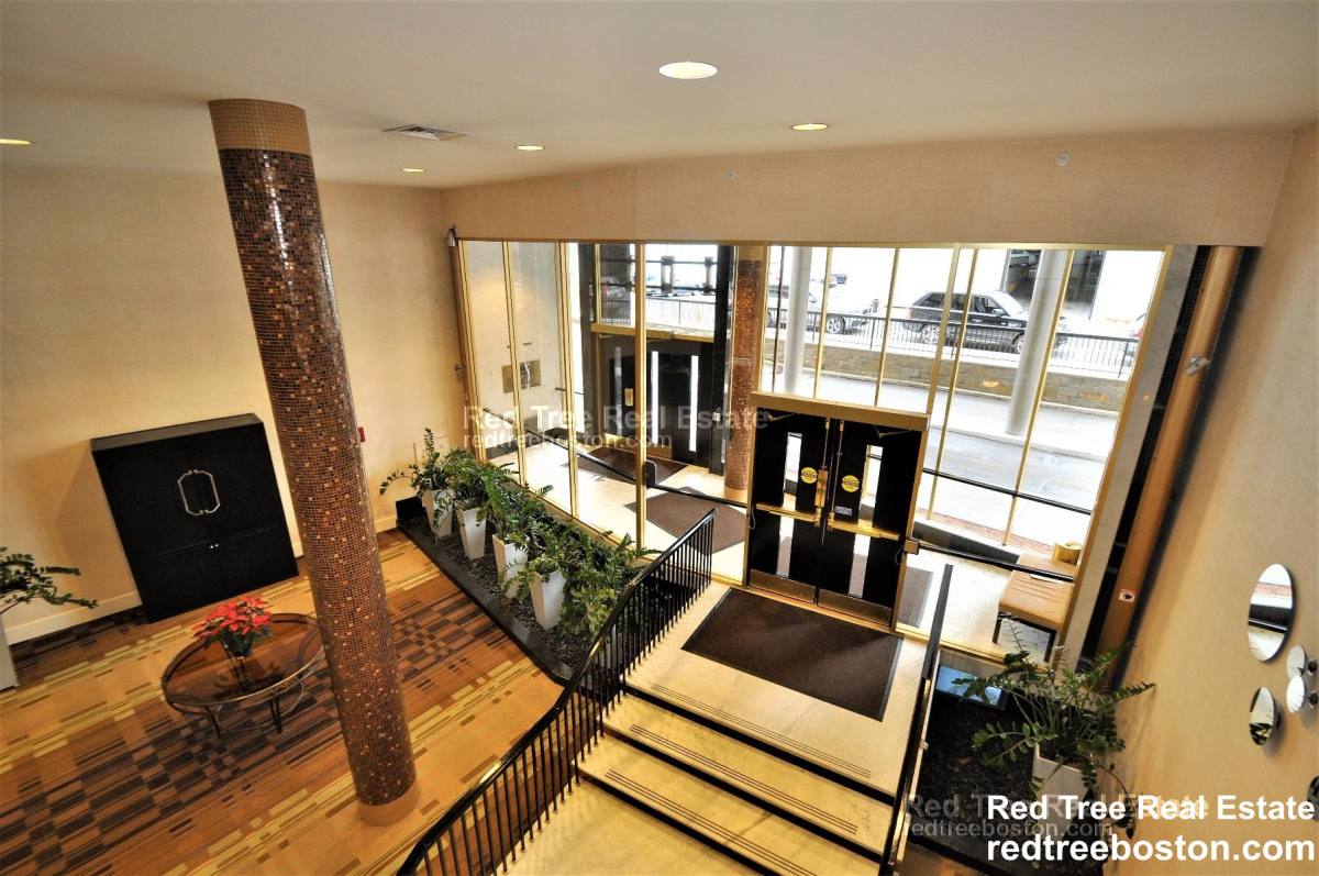 Apartment for rent at 101 Monmouth St #102, Boston, MA 02116