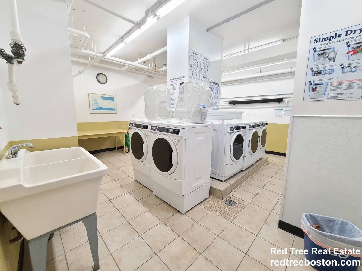 Apartment for rent at 101 Monmouth St #102, Boston, MA 02116