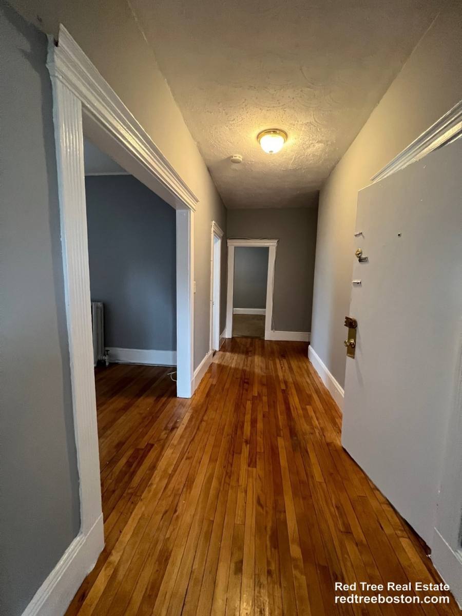 Apartment for rent at 137 Chiswick St #6, Brighton, MA 02135