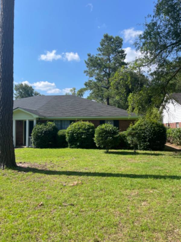 House for rent at 1931 Stuart Ave, Albany, GA 31707