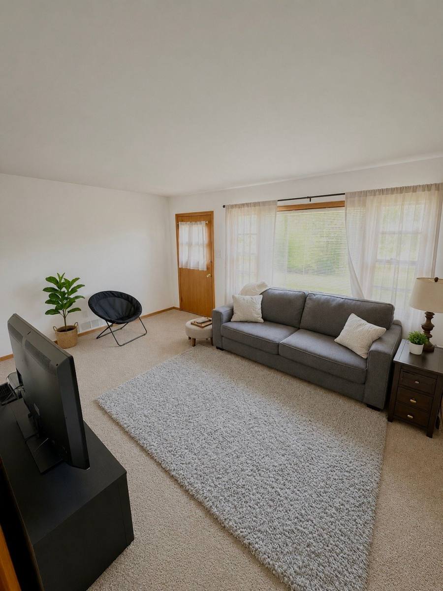 Apartment for rent at 930 6th St, Ames, IA 50010