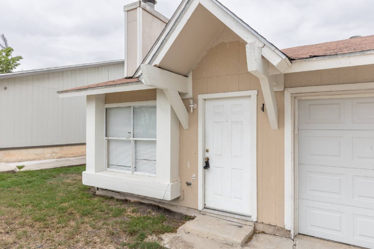 House for rent at 9643 Bratton Dr, San Antonio, TX 78245