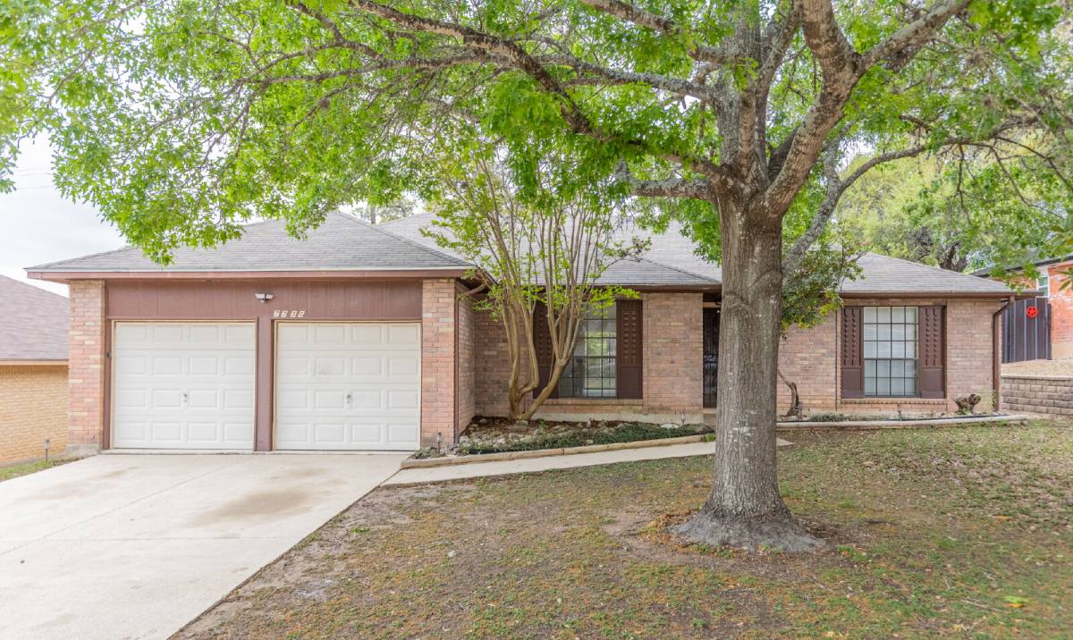 House for rent at 7750 Crooked Rd St, San Antonio, TX 78254