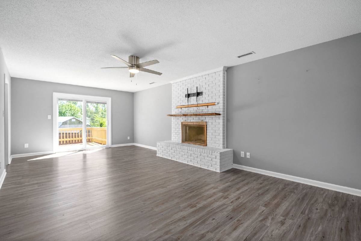 House for rent at 830 Iris Lane, Clarksville, TN 37042
