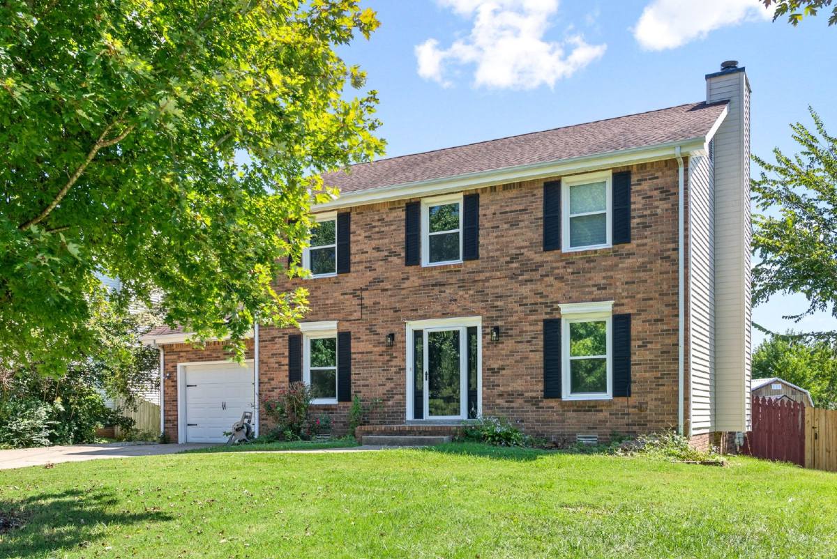 House for rent at 830 Iris Lane, Clarksville, TN 37042