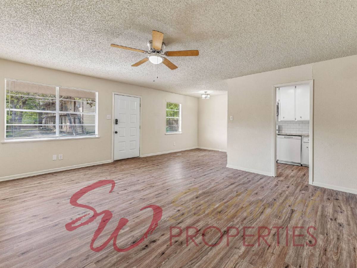 Townhouse for rent at 1373 W McNeill St #B, Stephenville, TX 76401