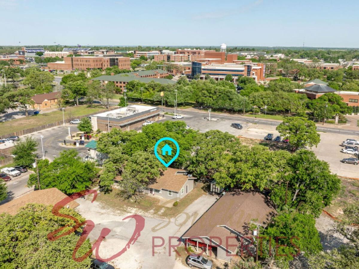 Townhouse for rent at 1373 W McNeill St #B, Stephenville, TX 76401