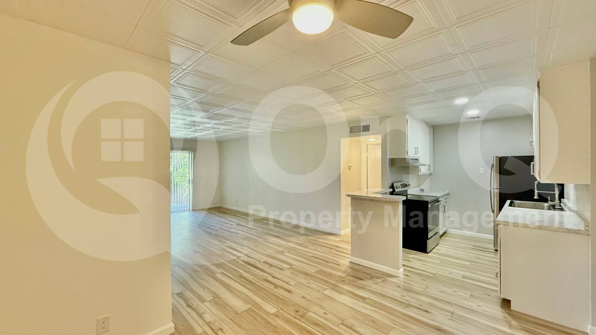 Condo for rent at 5525 E Thomas Rd #R7, Phoenix, AZ 85018