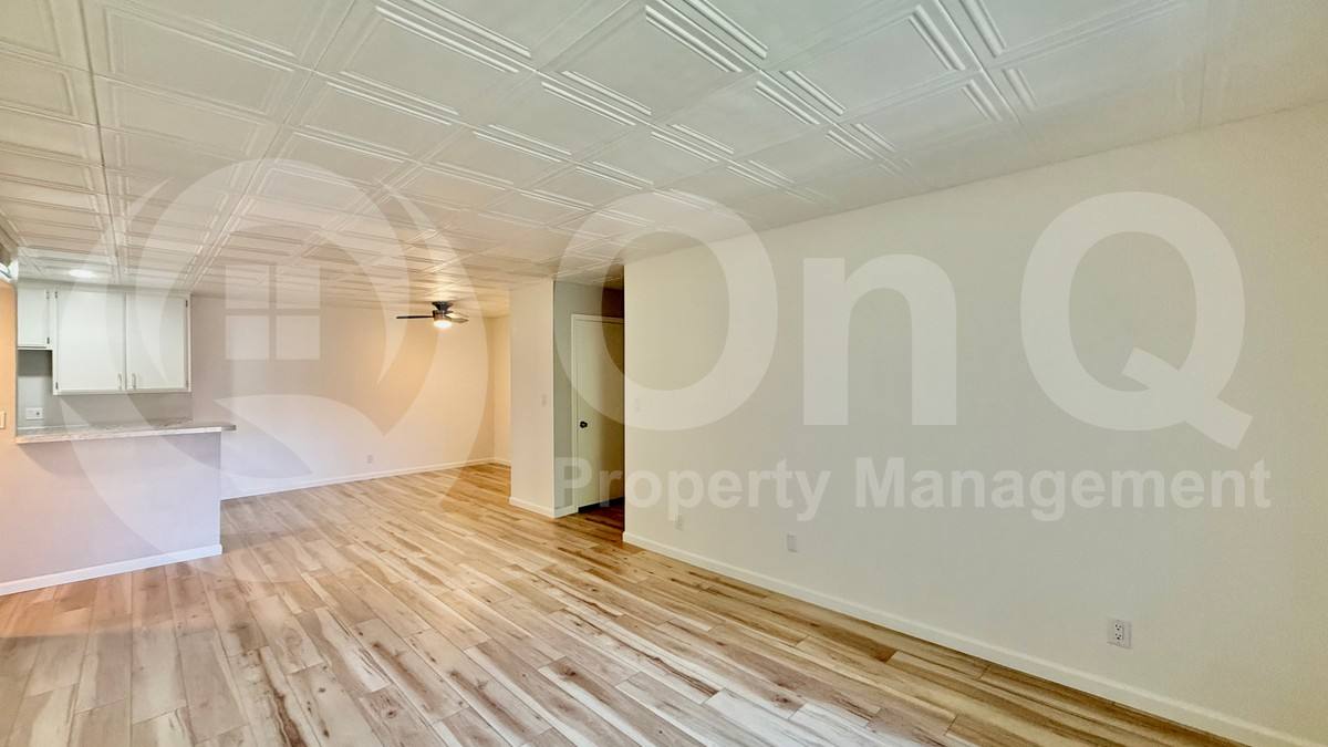 Condo for rent at 5525 E Thomas Rd #R7, Phoenix, AZ 85018