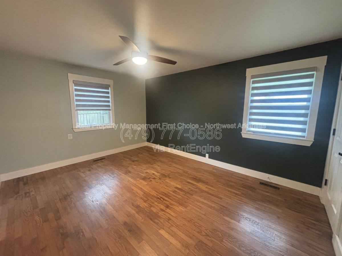 House for rent at 717 NW 6th St, Bentonville, AR 72712