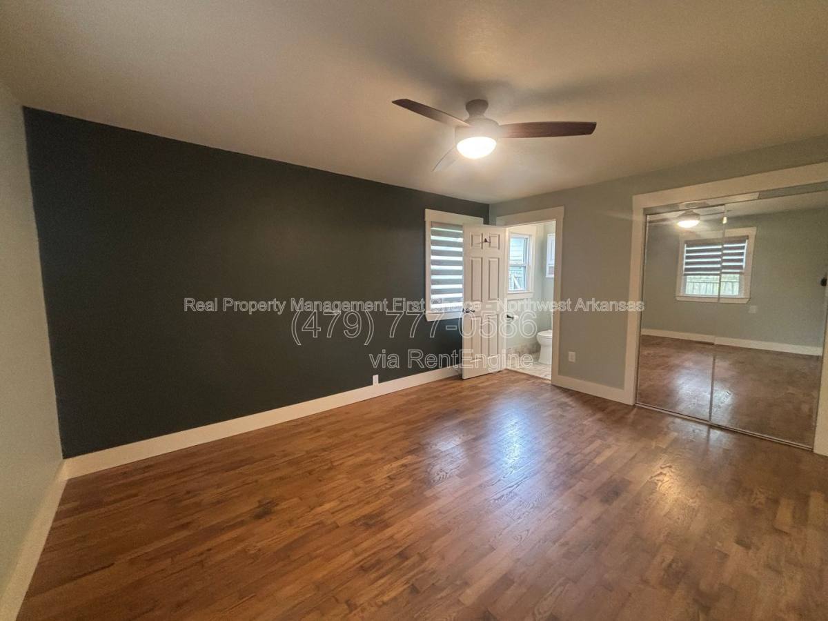 House for rent at 717 NW 6th St, Bentonville, AR 72712