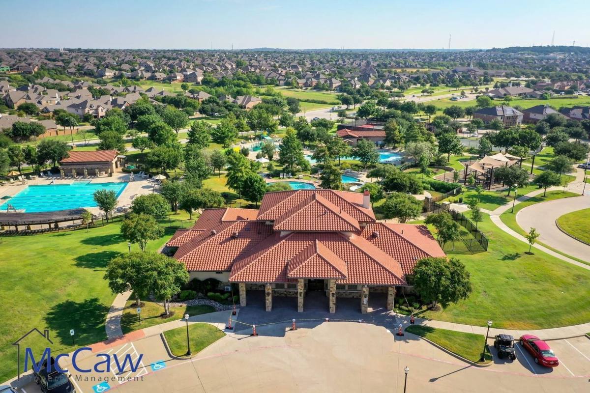House for rent at 3833 Finley Rd, Irving, TX 75062